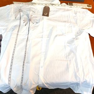 JustFashionNow Men's Shirt Size L